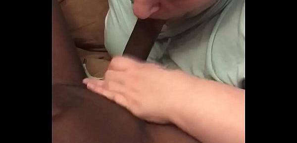  My snow mama sucking dis BBC